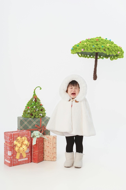 Em bé, trẻ em, bé gái, chụp giáng sinh, hộp quà, baby, children, girls, Christmas photography, gift boxes - Foden Nguyen 3