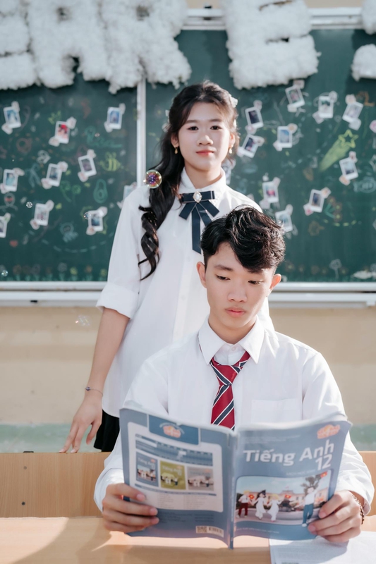 Học sinh, bạn bè, lớp học, trường học, kỉ niệm, giáo dục, kỷ yếu, students, friends, class, school, memories, education, yearbook - Green odette