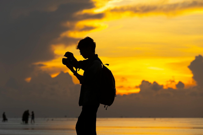 Hoàng hôn, bóng người, biển, sunset, sea, human shadow- HONG SON