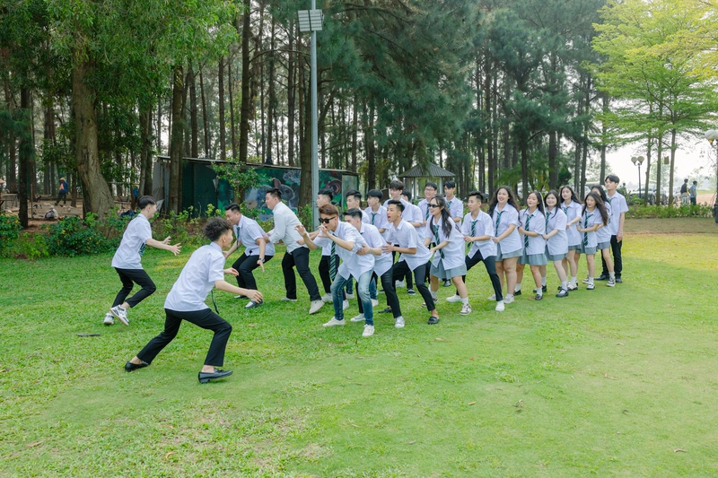 Kỷ yếu, học sinh, bạn bè, student, school, cấp 3, thanh xuân, Việt Nam - HONG SON 4