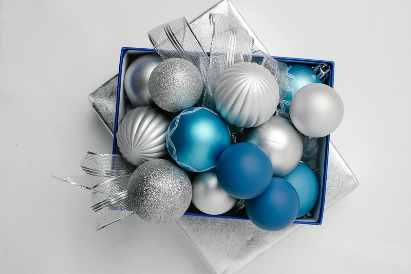 Quà, giáng sinh, trang trí, gift, decor, noel, christmas- Laura James 4