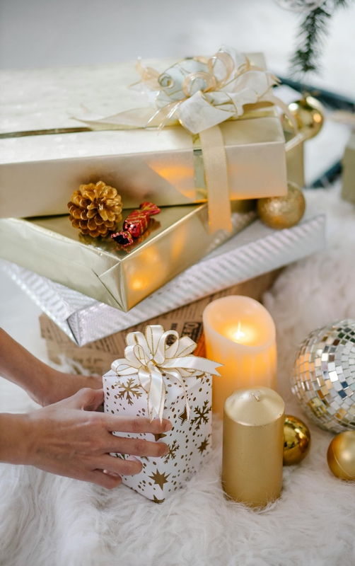 Quà, nến, giáng sinh, trang trí, gift, decor, noel, christmas- Laura James 2