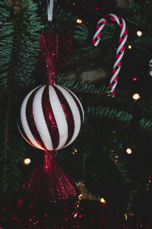Trái châu, cây thông, trang trí, không khí giáng sinh, christmas balls, christmas tree, decoration, christmas atmosphere- Maria-Theodora Andrikopoulou