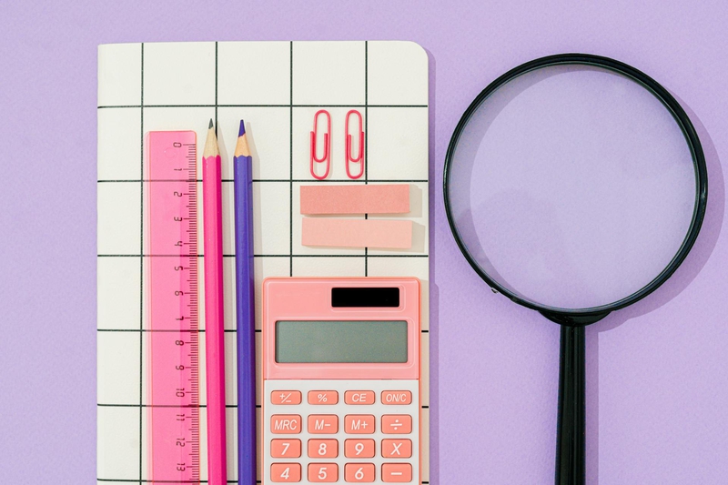 Máy tính, bút, vở, calculator, pen, notebook, đồ dùng học tập, trường, school supplies, school-SHVETS production 2