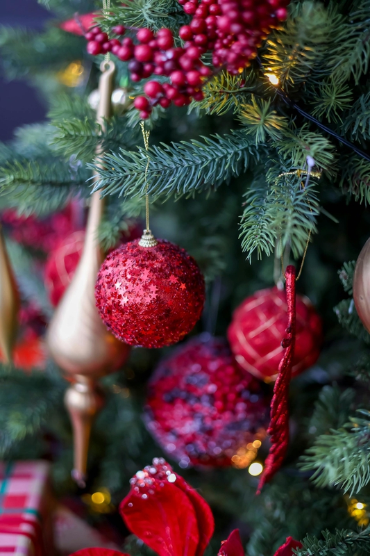 Giáng sinh, quả châu, trái châu, cây thông, hộp quà, gift, pine, xmas, christmas, noel, background, decor- Valeria Boltneva 3