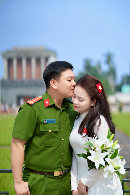 Áo dài, con gái, girl, thiếu nữa, công an, police, cặp đôi, couple, tình yêu, love, lover - Toàn Văn 11