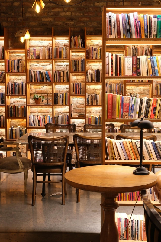 Nhà sách, thư viện, sách, không gian, trang trí, bookstore,library, book, space, decoration - Zeynep Ladin Üstündağ 1