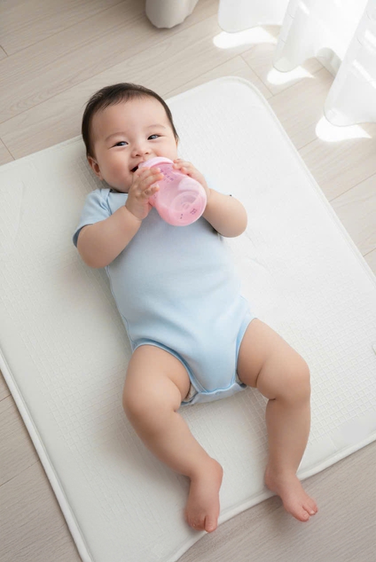 em bé, bé gái, dễ thương, 1 tuổi, baby, baby girl, cute, 1 year old 11