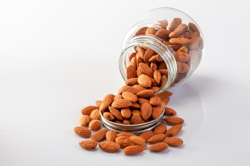 Hạnh nhân, hạt hạnh nhân, hộp thủy tinh, box, almond nut, almond, thực phẩm, food, hạt - doibani 2