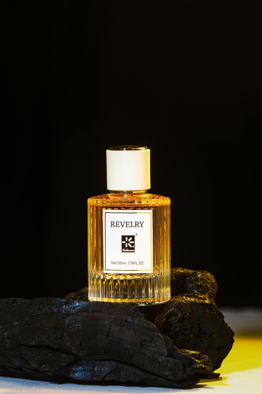 Nước hoa, làm đẹp, mỹ phẩm, perfume, beauty, cosmetics - Yuan Cao