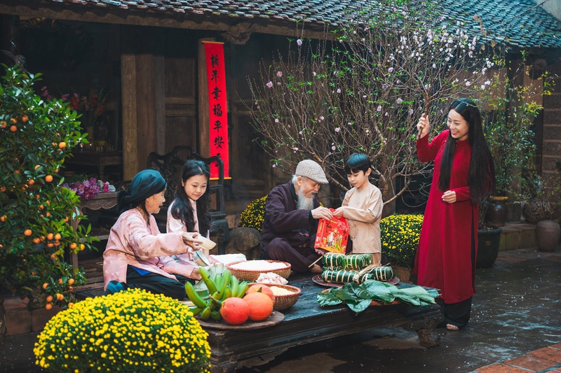 Gia đình, tết, trẻ em, bé trai, bé gái, con người, family, person, children, boy, girl - Hoach Le Dinh