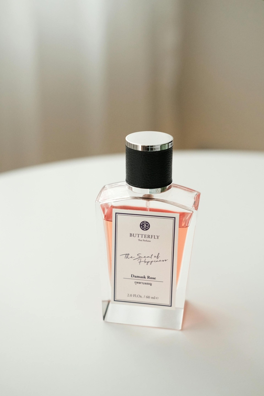 Nước hoa, kem dưỡng, mỹ phẩm, làm đẹp, spa, perfume, cosmetic, nourishing cream, beauty-Ngân Dương