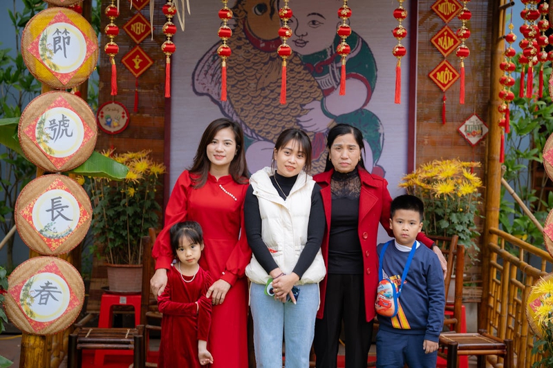 Gia đình, tết, trẻ em, bé trai, bé gái, con người, family, person, children, boy, girl, Tuan Kiet Jr.