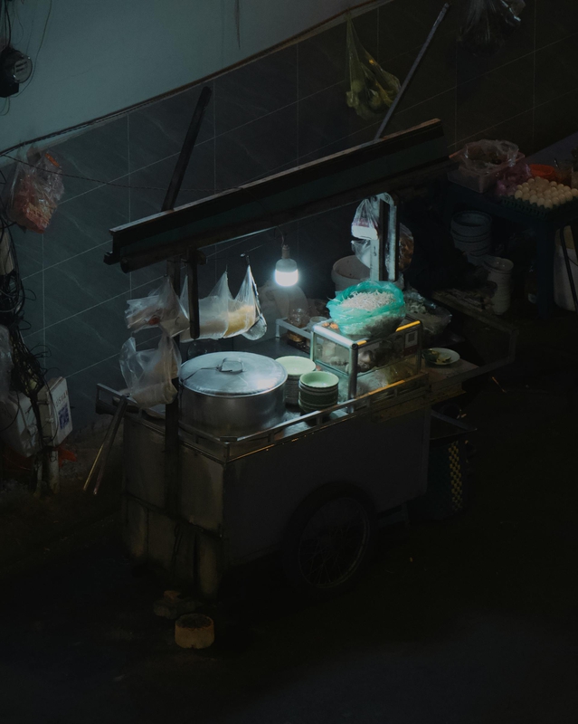 Hàng rong, đường phố, xe đẩy, street vendors, street stalls, pushcarts - Tuan Vy
