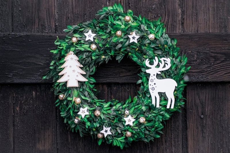 Vòng hoa lễ giáng sinh, vòng treo cửa, giáng sinh, trang trí, christmas wreath, door hanger, christmas, decoration - Luna Lovegood