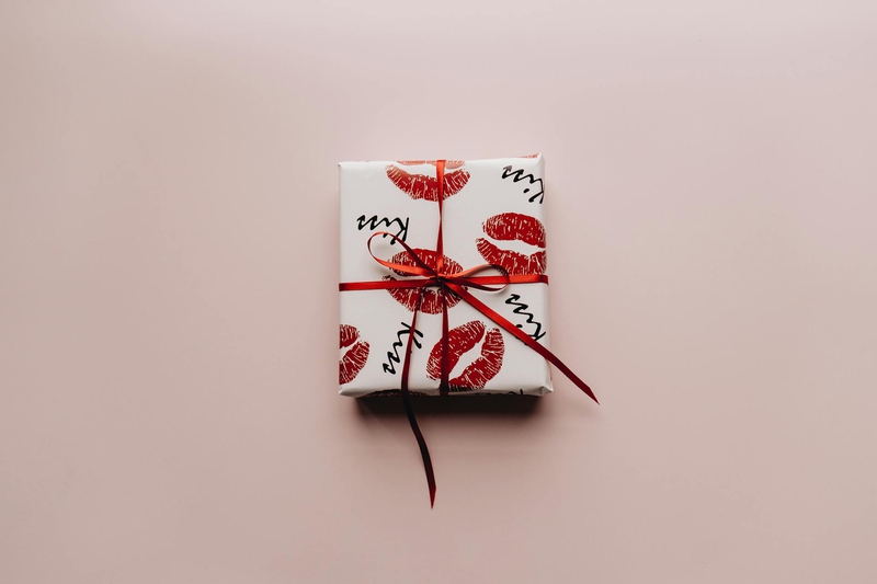 Hộp quà, valentine - alleksana