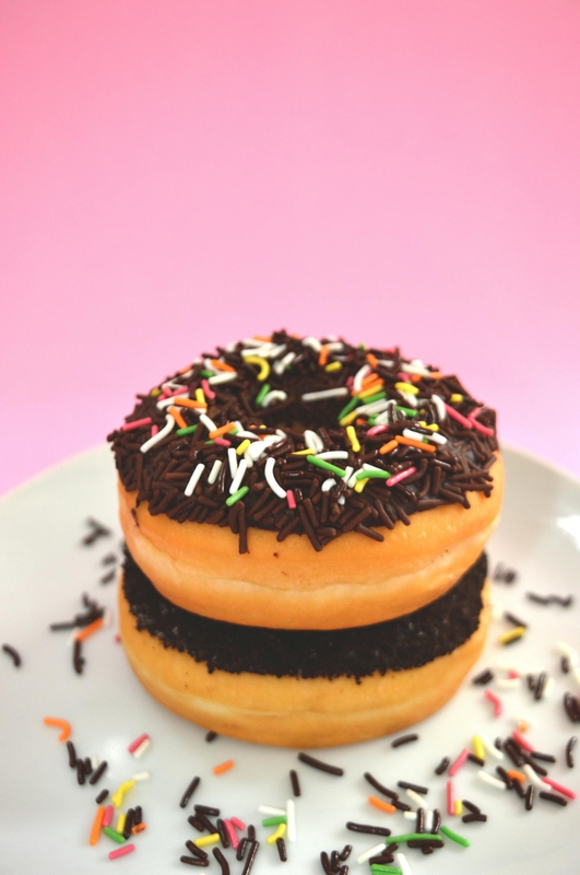 Donut, bánh ngọt- Alexander Grey 3
