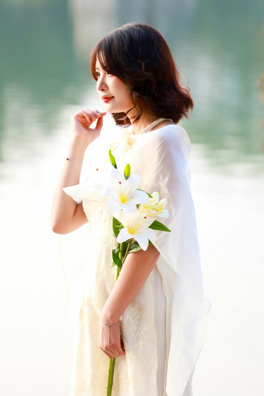 Con gái, girl, váy lụa, truyền thống, tết, xuân, spring, Việt Nam, Hà Nội, Hồ Gươm - Hồng Quang Official 13