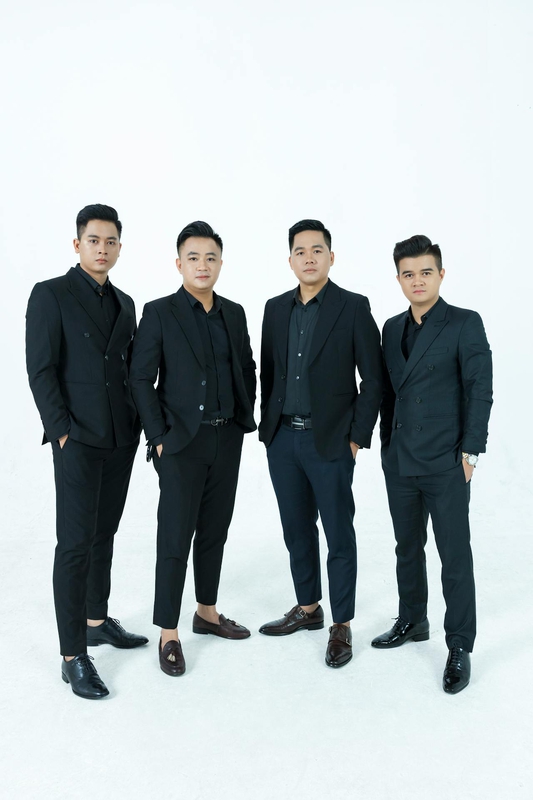 Nhân viên công ty, nhóm đồng nghiệp, HONG SON