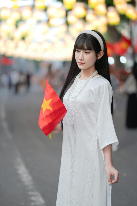 Ái dài, con gái, girl, lá cờ Viêt Nam, nón lá, truyền thống, tết, xuân, spring, Việt Nam, Hà Nội, Phố cổ - lVu image 2