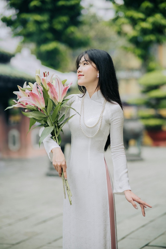 Áo dài, áo dài Việt Nam, áo dài màu trắng, con gái, girl, truyền thống, Việt Nam - Thanh Nhan 3
