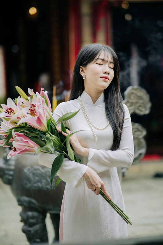 Áo dài, áo dài Việt Nam, áo dài màu trắng, con gái, girl, truyền thống, Việt Nam - Thanh Nhan 4