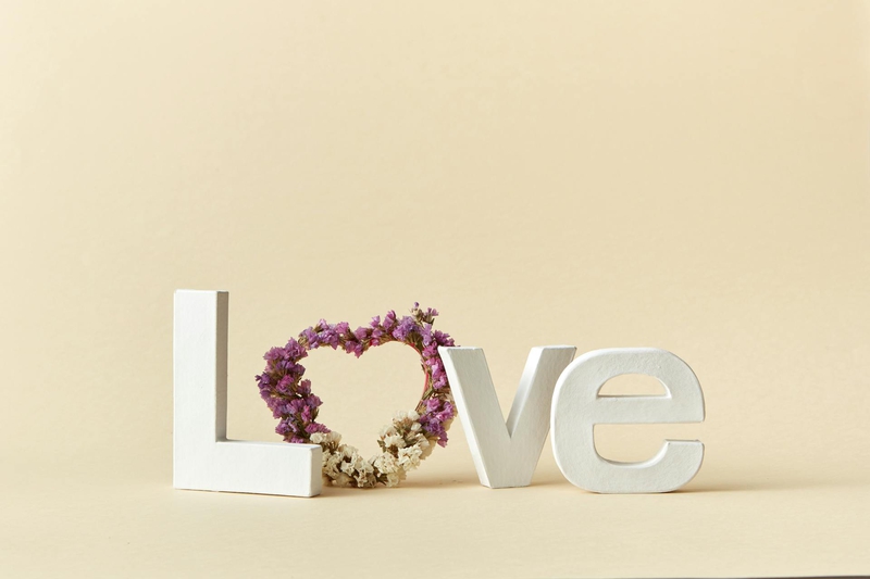 Chữ, love, mô hình - DS stories 11