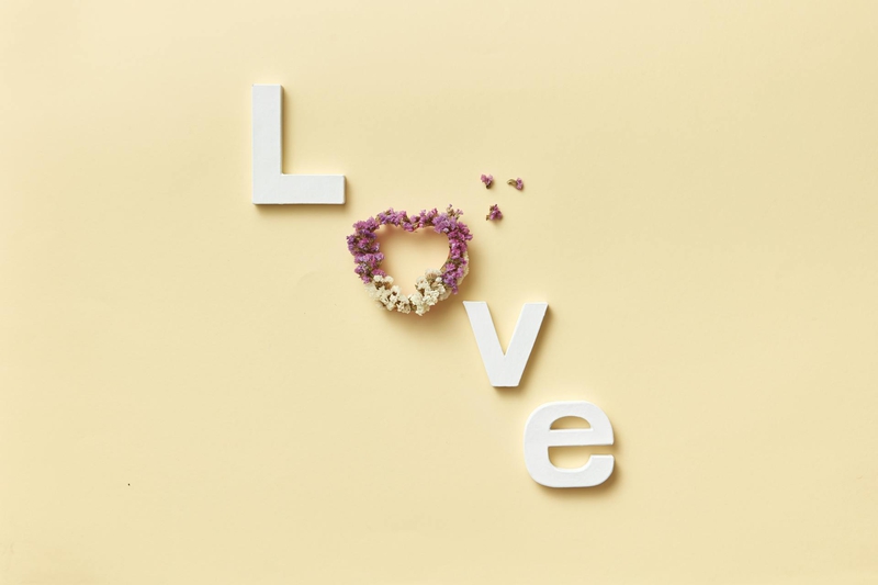 Chữ, love, mô hình - DS stories 12