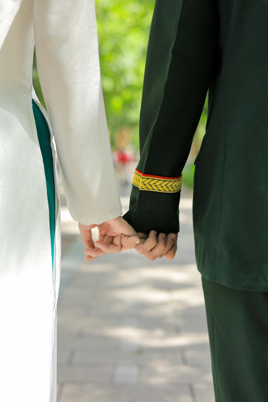 Cặp đôi, quân nhân, áo dài - Hồng Quang Official 3