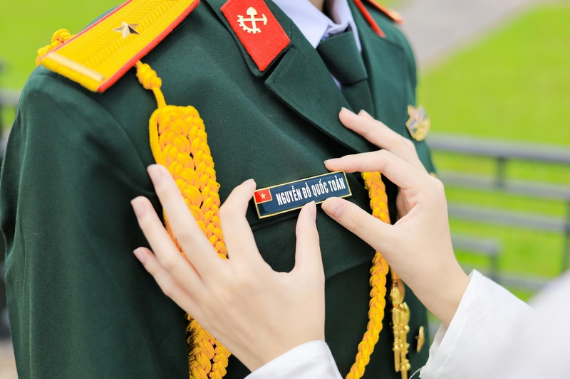 Cặp đôi, quân nhân, áo dài - Hồng Quang Official 15