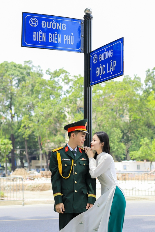 Cặp đôi, quân nhân, áo dài - Hồng Quang Official