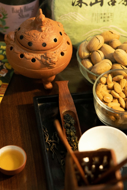 Bánh mứt, trà-HONG SON 5