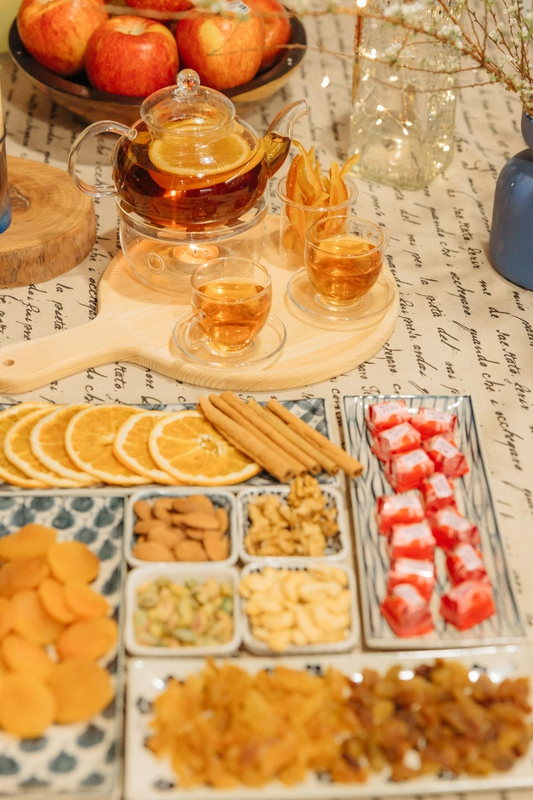 Bánh mứt, trà-HONG SON 7