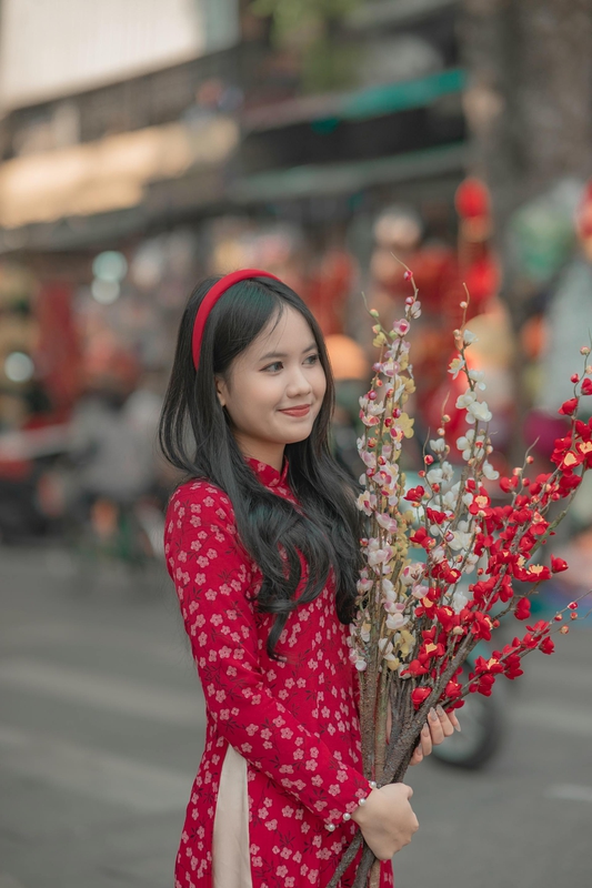 Cn gái, áo dài, Tết - Toàn Văn 18