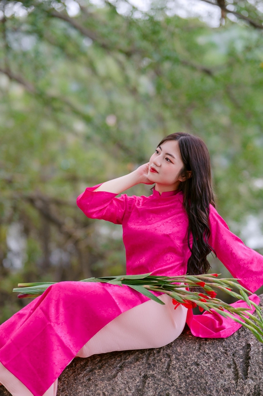 Cn gái, áo dài, Tết - Toàn Văn 13
