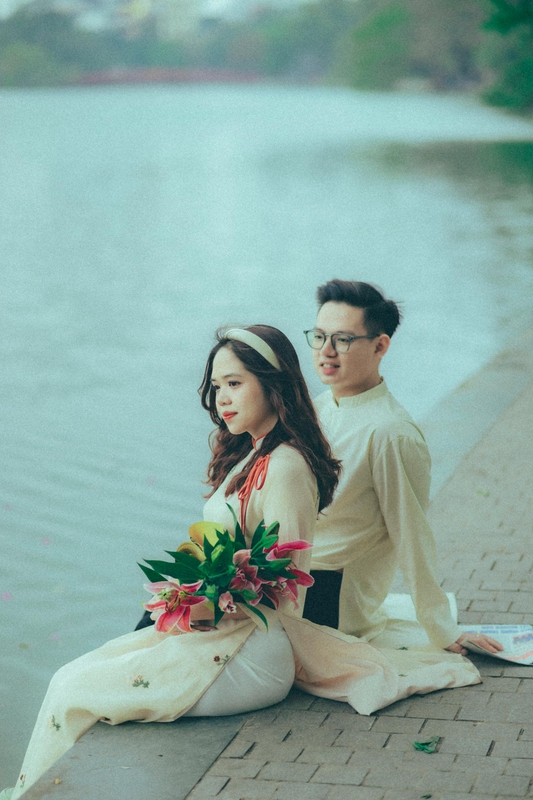 Cặp đôi, áo dài, Tết - Toàn Văn 3