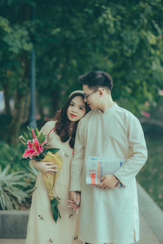 Cặp đôi, áo dài, Tết - Toàn Văn 15