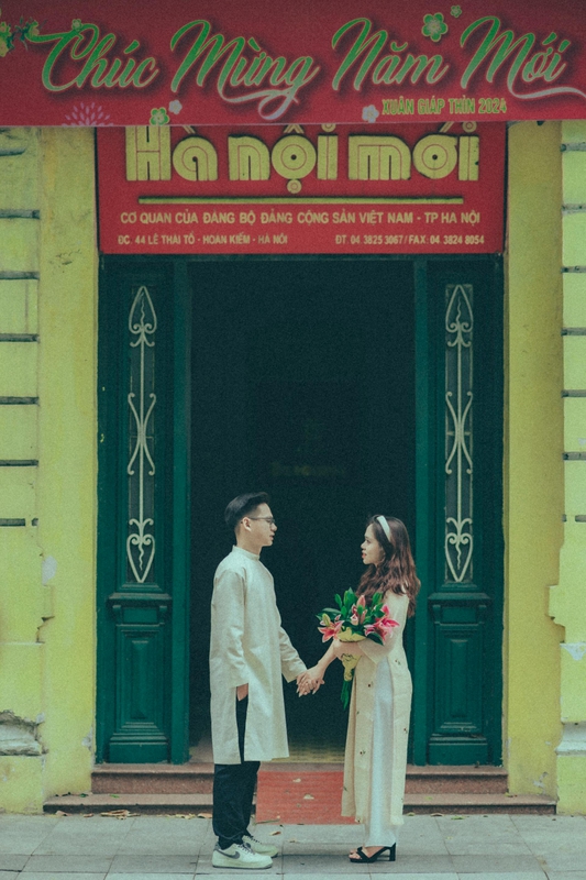 Cặp đôi, áo dài, Tết - Toàn Văn 17