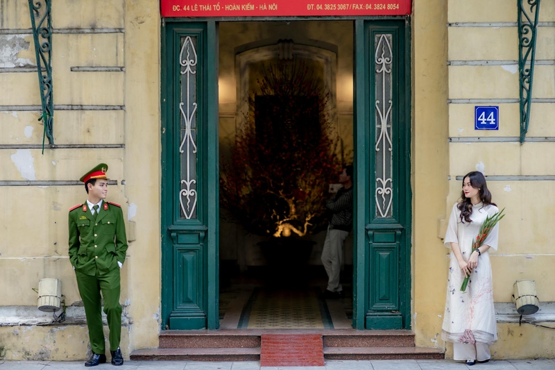 Cặp đôi, quân nhân, áo dài - Toàn Văn 20
