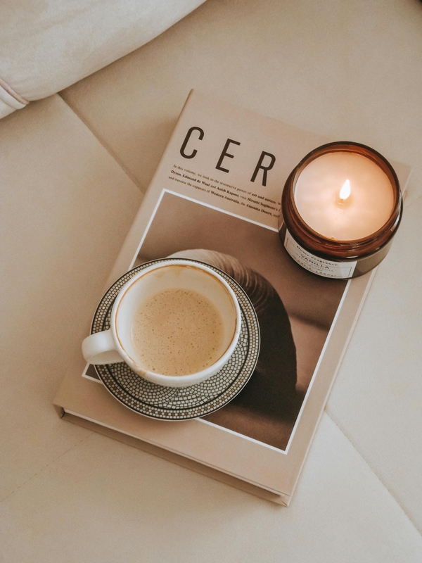 Cà phê, nến- Esra Nur Kalay 3