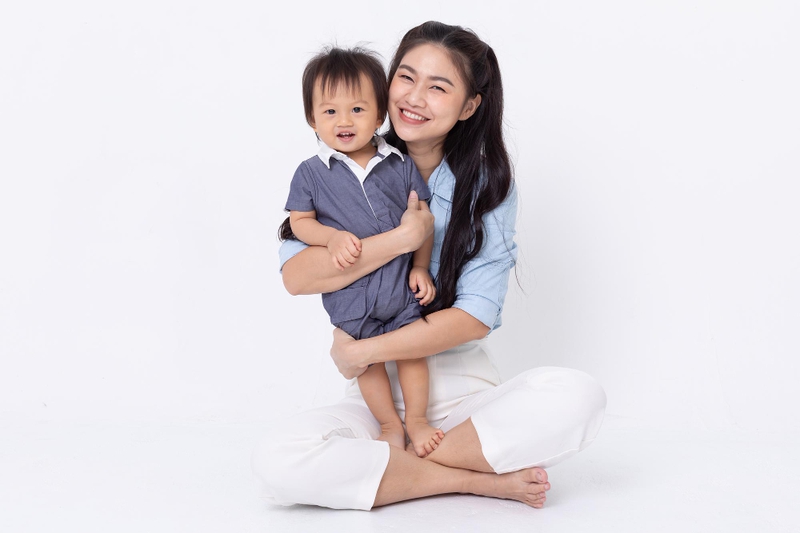Mẹ và bé, vui vẻ 24