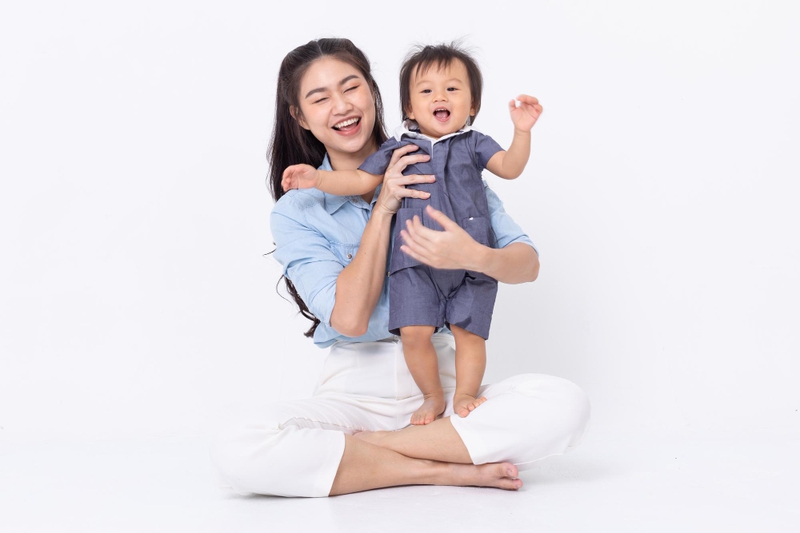 Mẹ và bé, vui vẻ 25