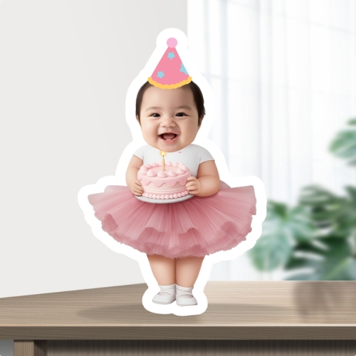 Mẫu thiết kế Poster để bàn em bé bánh kem 