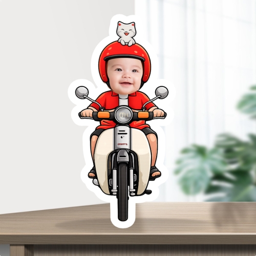 Mẫu thiết kế Poster để bàn Bé đi xe máy