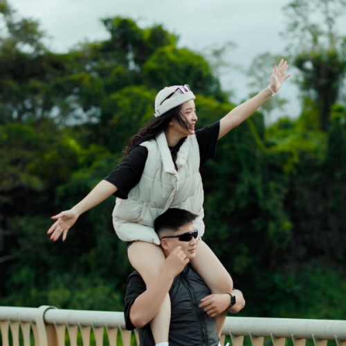 Couple, tuổi trẻ, thanh xuân, cá nhân, personal style, hiện đại, modern, simple, đơn giản — 6
