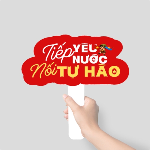 Tiếp yêu nước nối tự hào