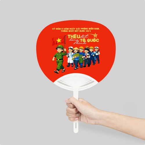 Thêu dệt dáng hình Tổ quốc 30/4