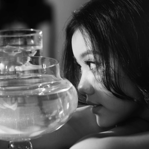 Cô gái, girl, tạp chí, cá nhân, personal style, hiện đại, modern, simple, đơn giản — 7