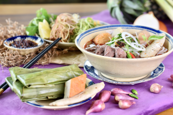 Bún bò, bún, bún bò Huế, món ăn, Việt Nam, Viet Nam - Vu_Pham (2)