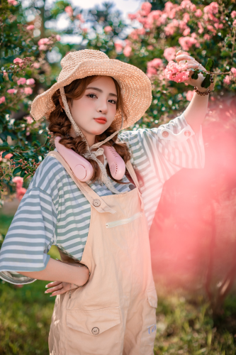 Cô gái, con gái, phụ nữ, girl, vườn hoa, mùa xuân - Long_Phung (1)
